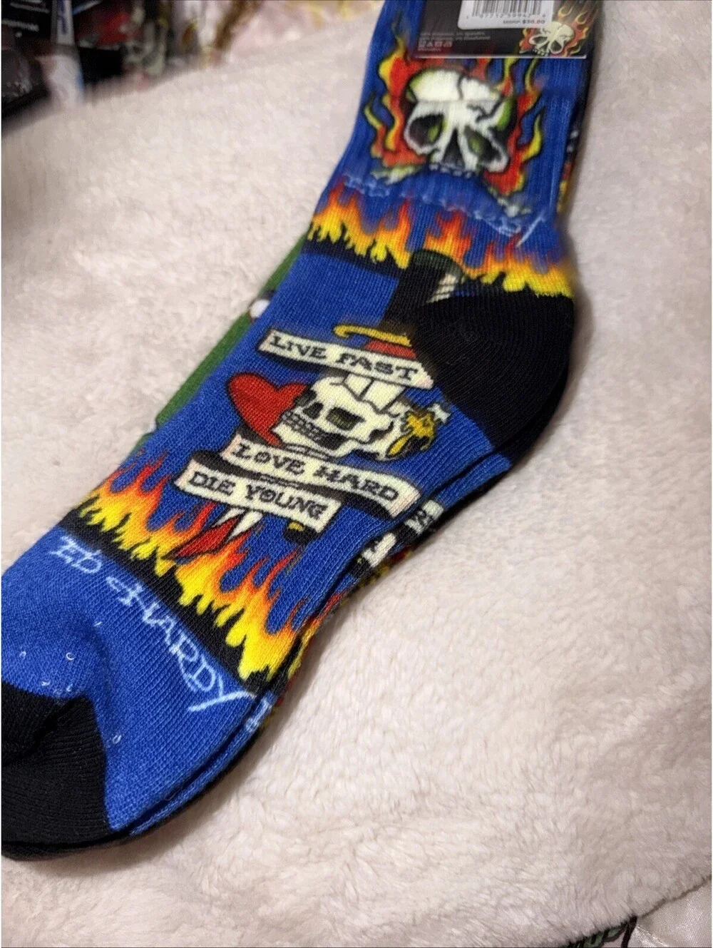 Ed Hardy Gambling Skull Mens 3 Pair Cushioned Crew Socks Green /Black/blue